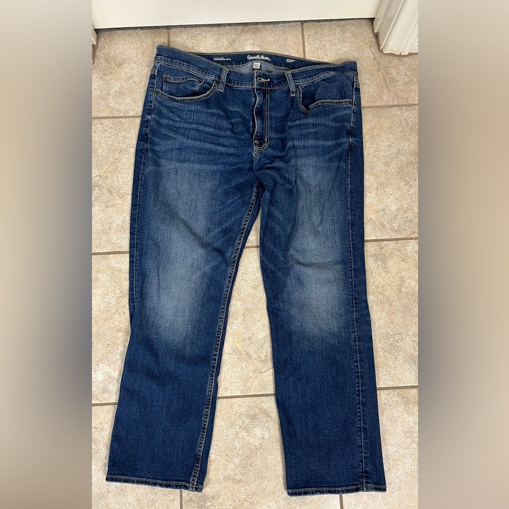 Goodfellow & Co Men's Dark Blue Straight Jeans